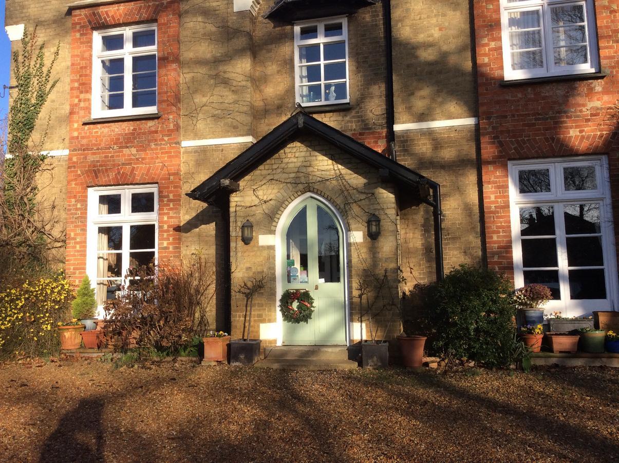 Taylard House Bed & Breakfast Gamlingay Екстериор снимка