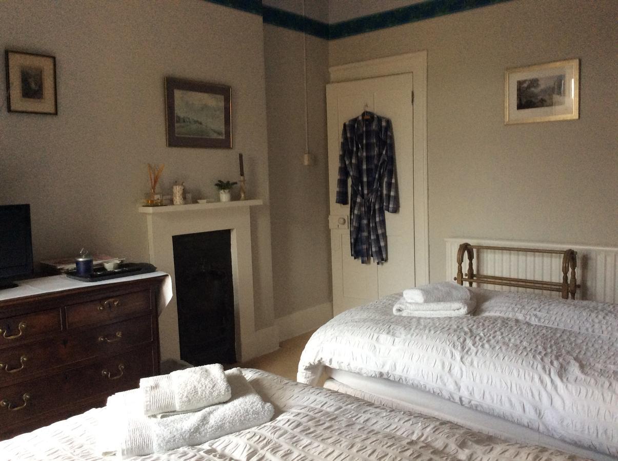 Taylard House Bed & Breakfast Gamlingay Екстериор снимка